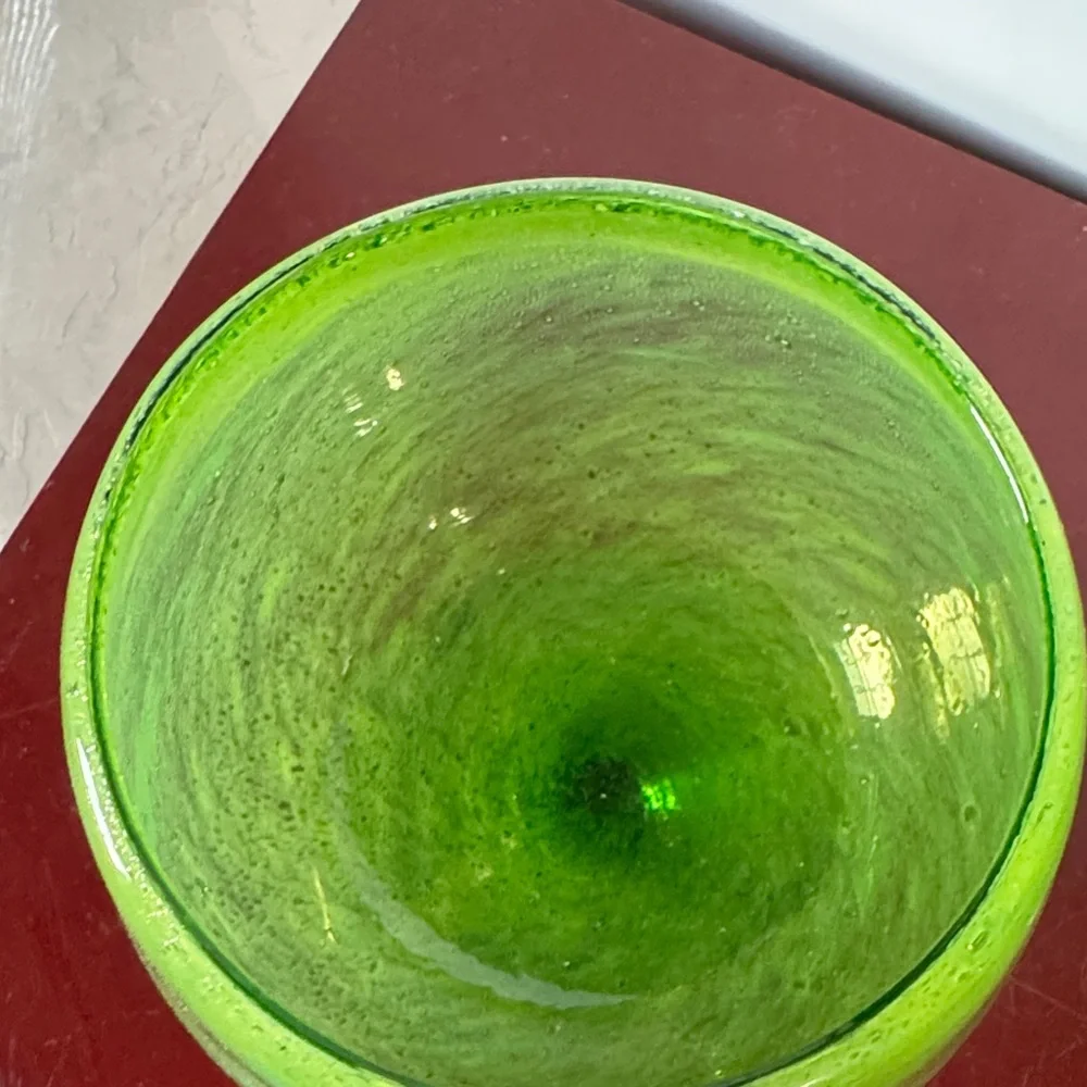 N/A elegant green